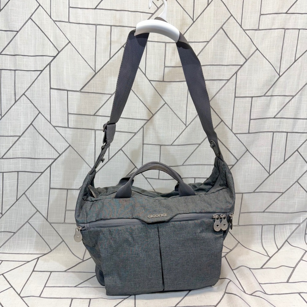 Doona All-Day Diaper Bag One Size Grey Heather Stroller Attachment Changing Mat